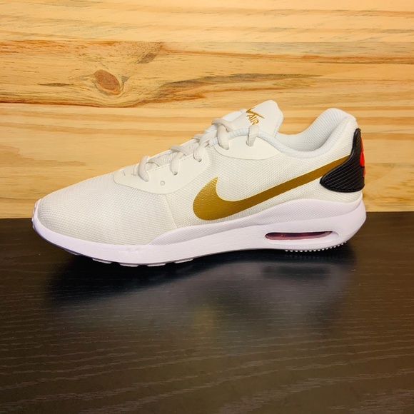 New Nike Air Max Oketo White Gold Running Shoes - Picture 4 of 8